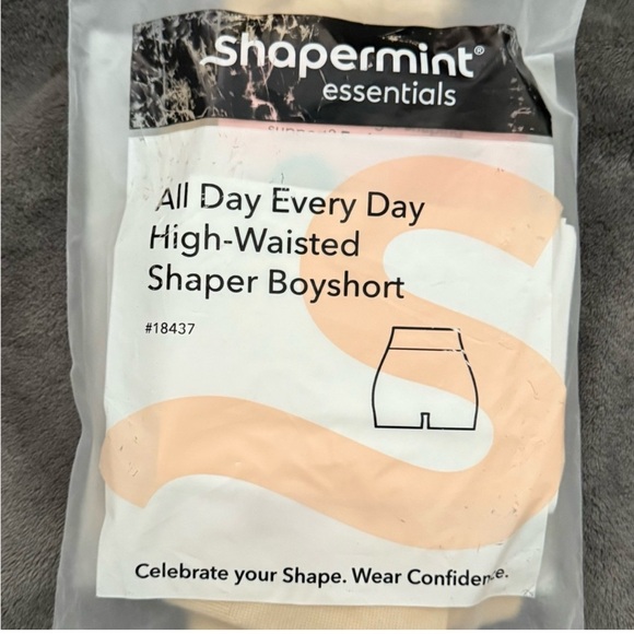 Shapermint Essentials PRIVATE BUNDLE - Picture 3 of 4